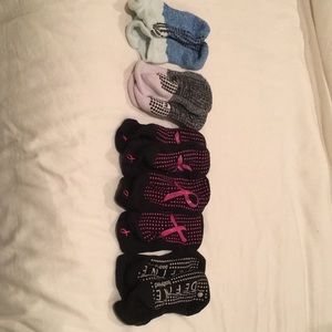 Yoga/barre socks